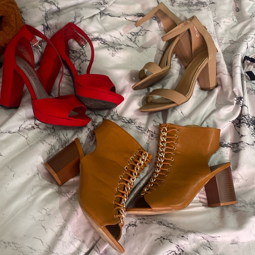 3 pairs of high heels size 7.5, great condition